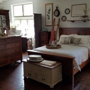 Pine Primitive Bedroom Furniture