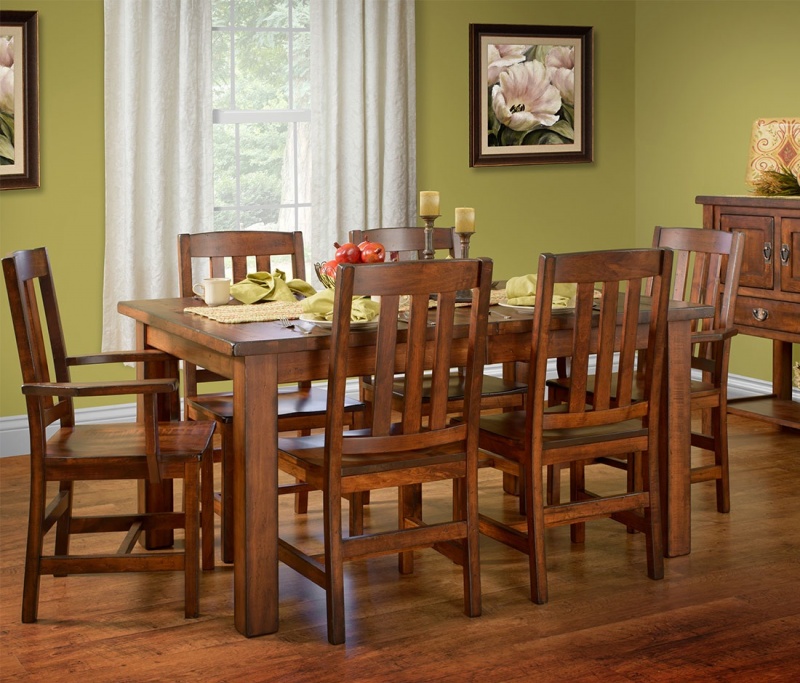 Amish Store With Amish Furniture For Sale in Lancaster, PA Carriage