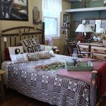 Hickory Queen Bed Set