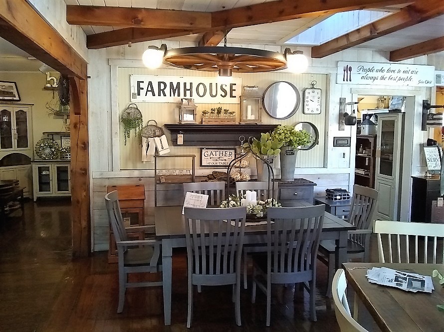 Amish Store With Amish Furniture For Sale in Lancaster, PA Carriage House Furnishings