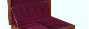 Cherry Jewelry chest with roses